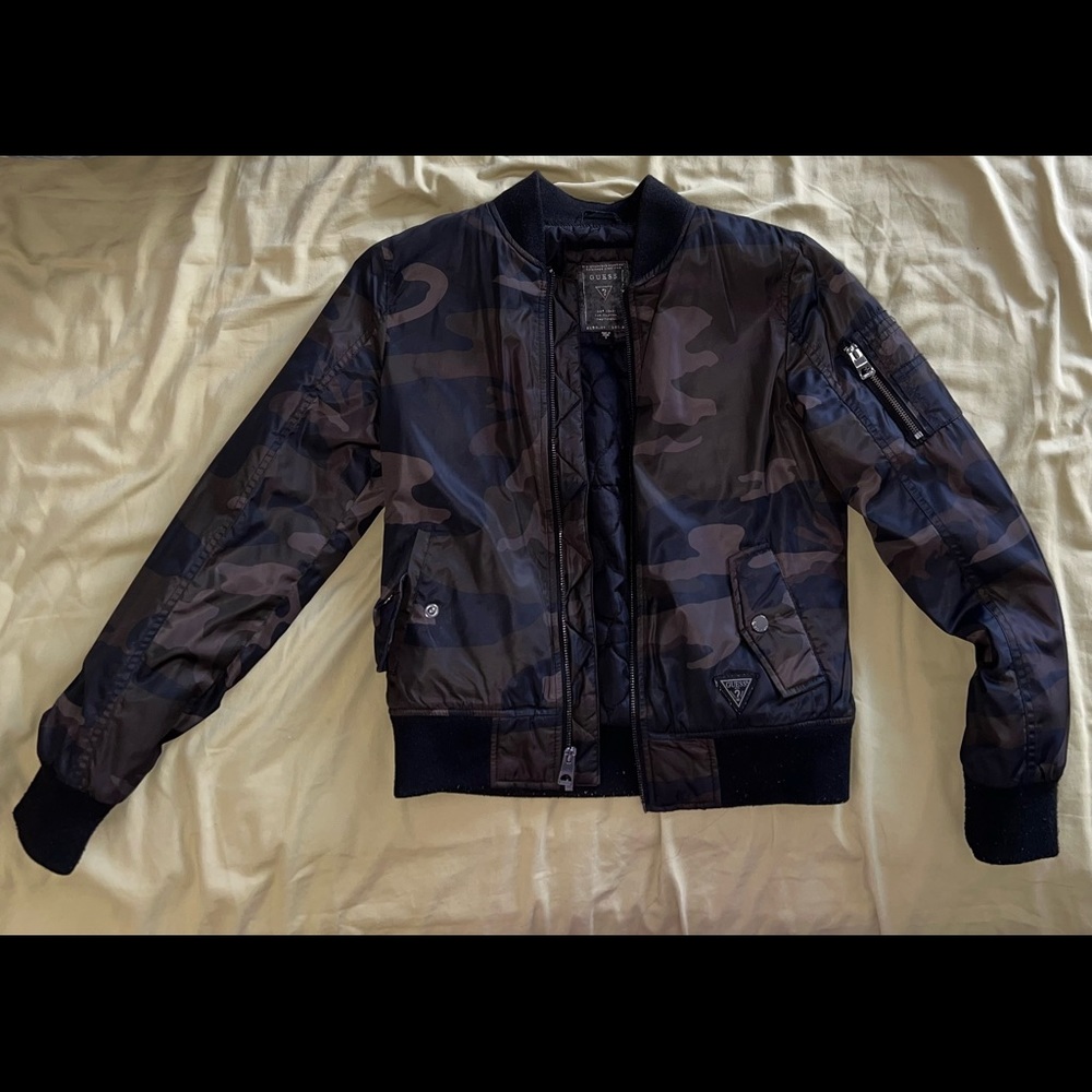 Guess Camo Bomber Jacket - Picture 4 of 6